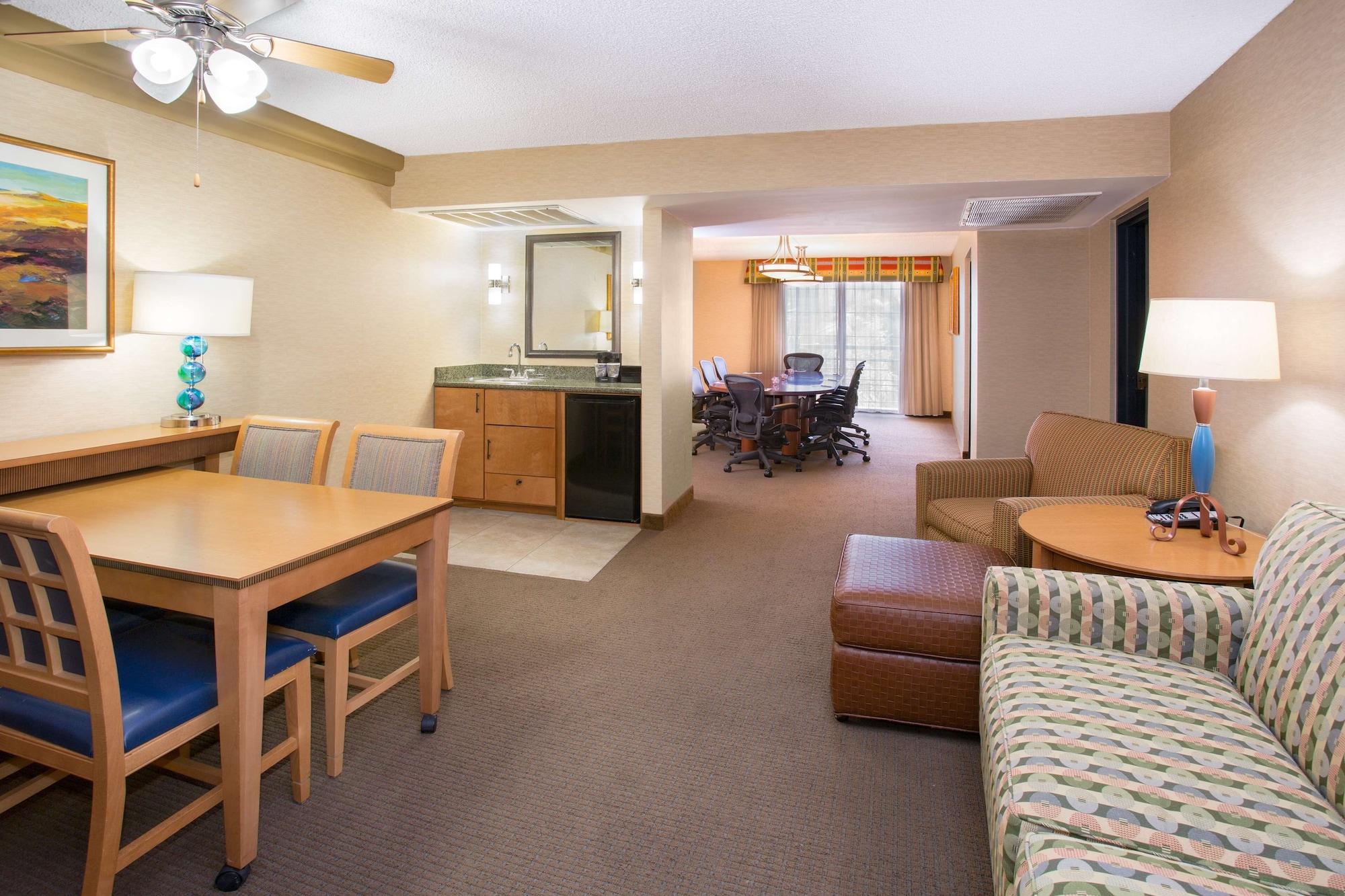 Embassy Suites By Hilton Phoenix Biltmore Exteriér fotografie