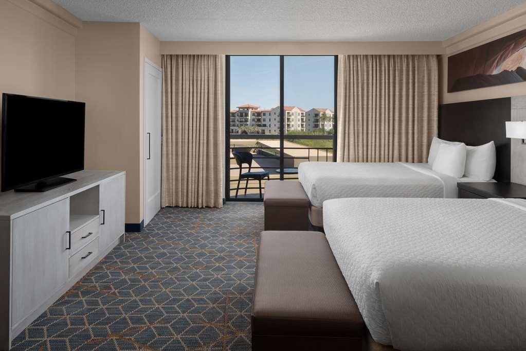 Embassy Suites By Hilton Phoenix Biltmore Pokoj fotografie